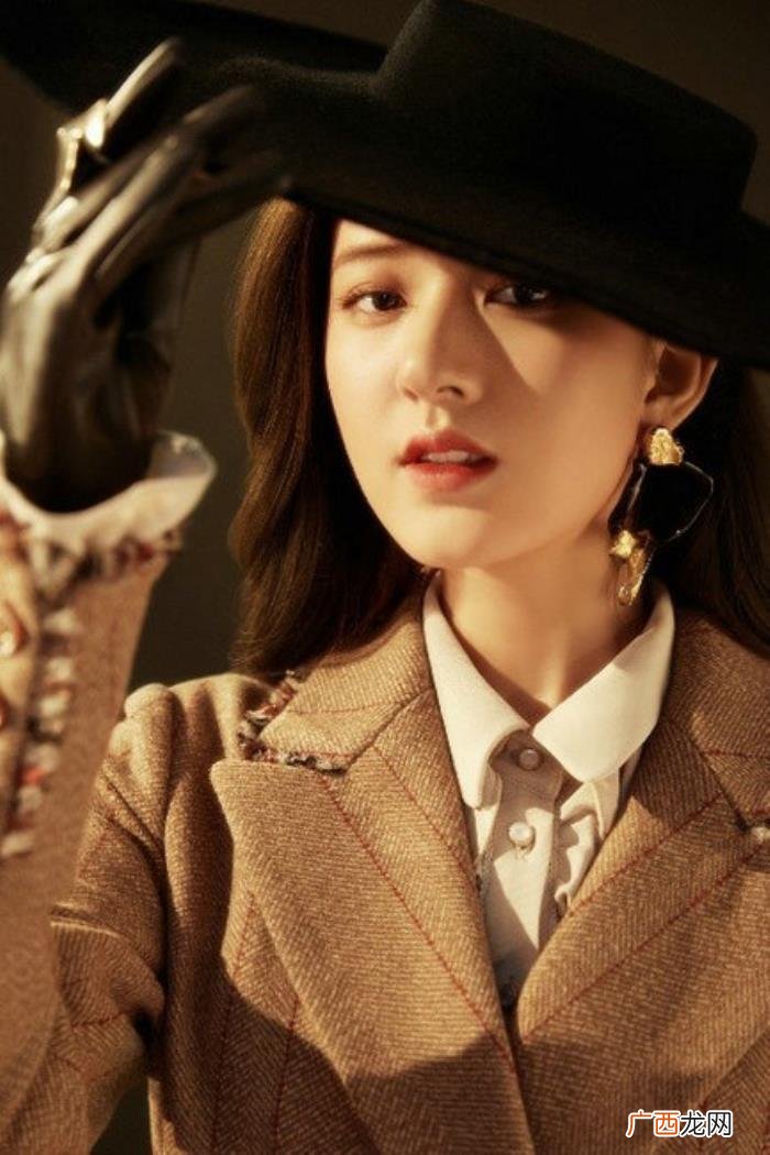 赵露思代言，赵露思出任女装品牌JESSYLINE形象代言人