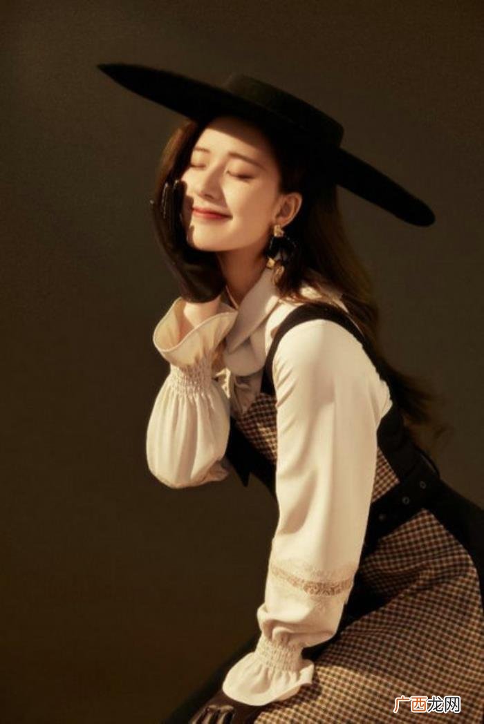 赵露思代言，赵露思出任女装品牌JESSYLINE形象代言人
