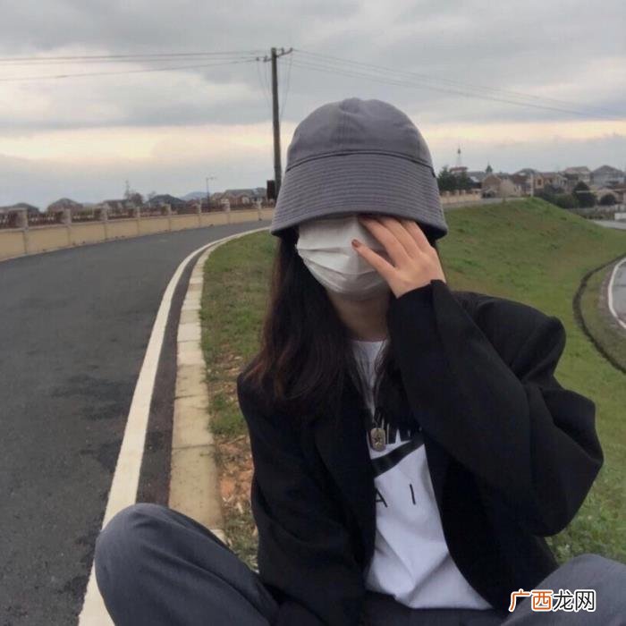 男生对你有好感 男生对你有好感是怎么样的