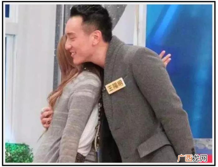 杨幂萧亚轩，当直男斩杨幂对上恋爱小天才萧亚轩