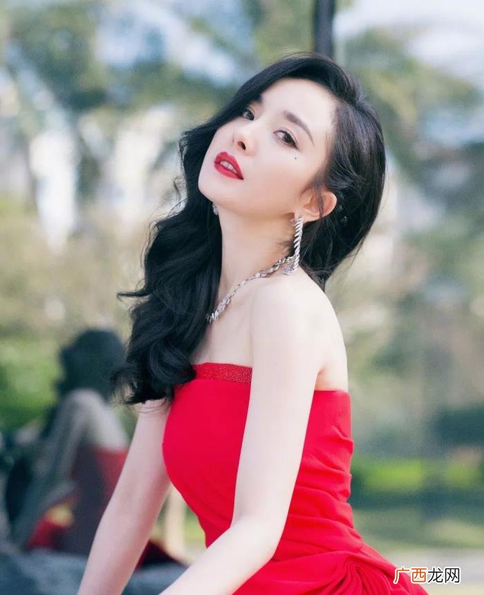 杨幂萧亚轩，当直男斩杨幂对上恋爱小天才萧亚轩