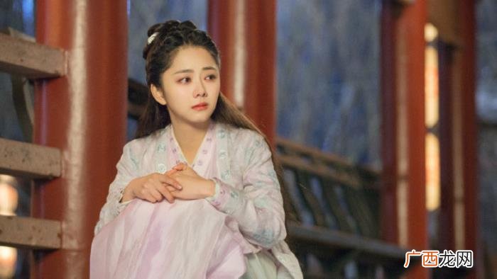 袁冰妍李沁，谭松韵袁冰妍李沁鞠婧祎谁能顶替其位