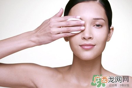不化妆能用卸妆膏吗？不化妆可以用卸妆膏吗？