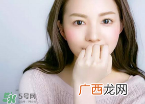 面膜是从上往下撕还是从下往上撕？