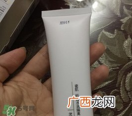 瓷肌适合什么肤质？瓷肌适合油性肌肤敏感肌肤吗？