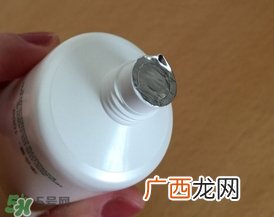 瓷肌洗面奶怎么样？瓷肌洗面奶好用吗？