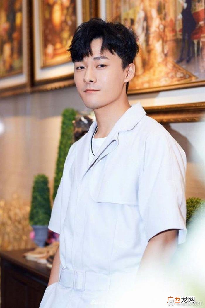白敬亭粉丝，白敬亭粉丝给偶像的信错送给张雨剑