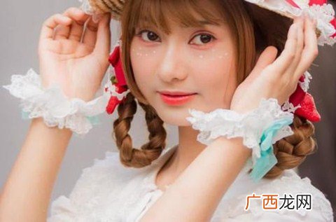 如何让一个不喜欢自己的女生喜欢上自己?
