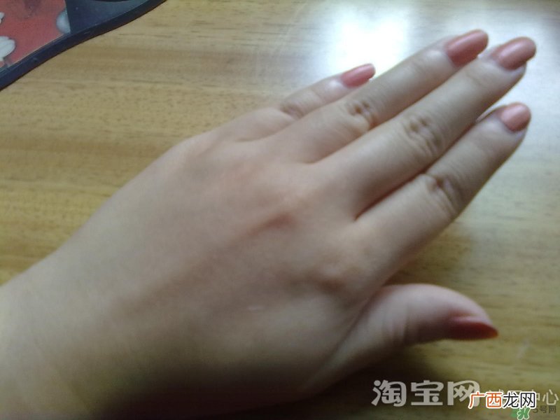 beely护手霜怎么样?beely护手霜好用吗?