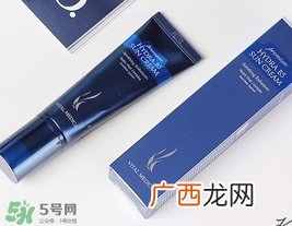 ahc隔离和兰芝隔离霜哪个好？ahc隔离防晒霜和兰芝隔离霜对比