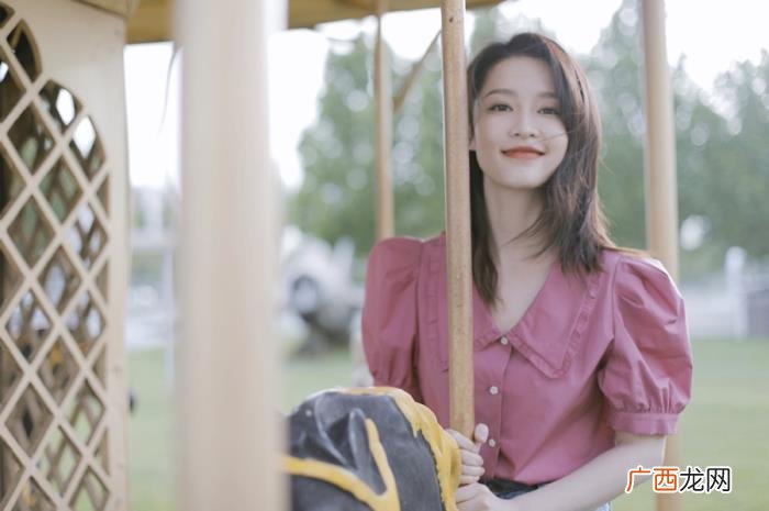唐嫣和李沁，演傻白甜翻车的李沁会是下一个唐嫣吗