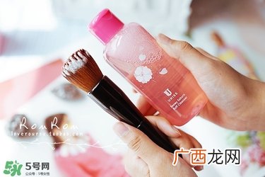 ukiss悠珂思粉扑清洗剂怎么用？悠珂思粉扑清洗剂使用方法