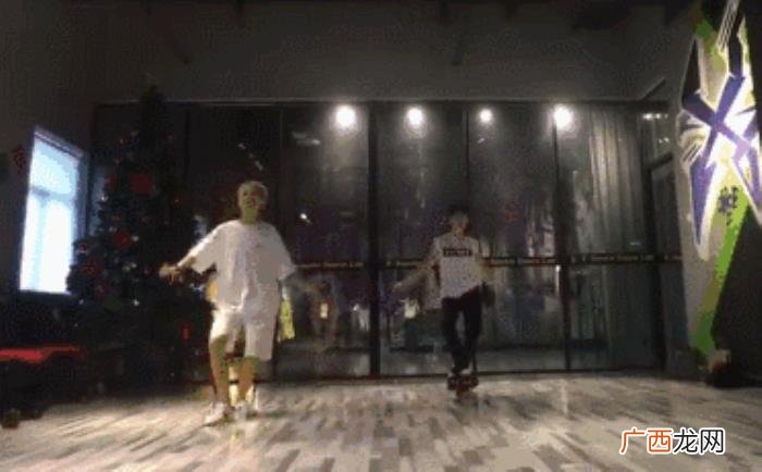 刘诗诗跳舞，刘诗诗、章泽天、迪丽热巴都这么会跳舞