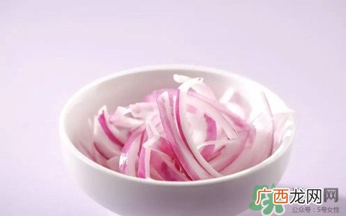 白醋泡洋葱能祛斑吗?白醋泡洋葱有什么功效
