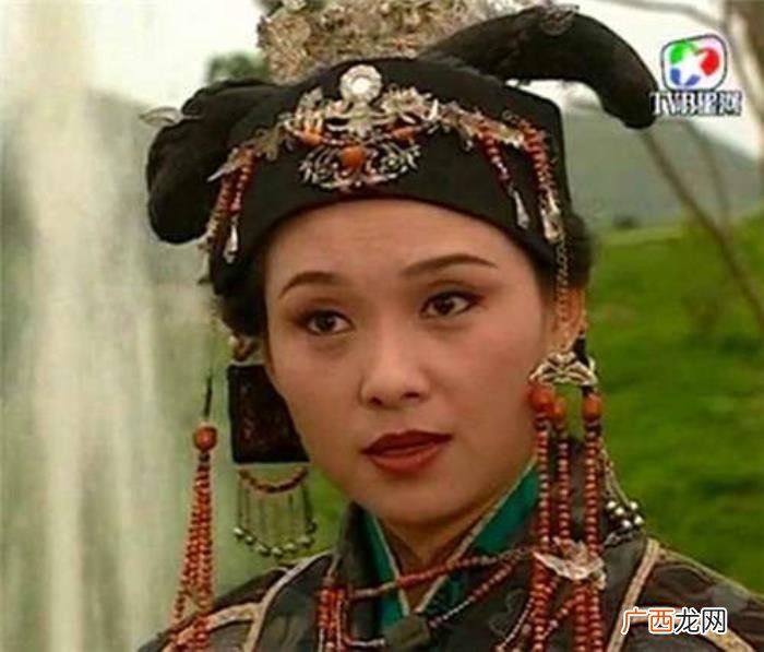 舒畅和胡静，赵丽颖、胡静、舒畅等八个女儿国国王