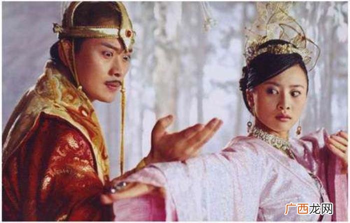 舒畅和胡静，赵丽颖、胡静、舒畅等八个女儿国国王