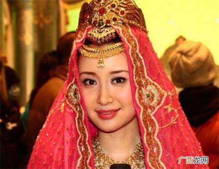 舒畅和胡静，赵丽颖、胡静、舒畅等八个女儿国国王