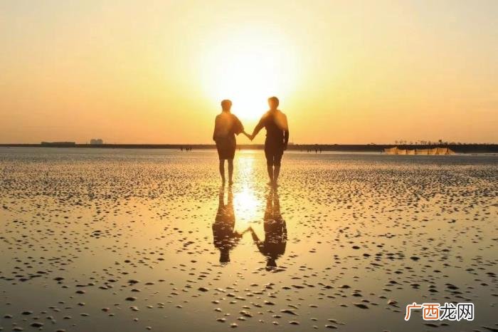 为什么男人更喜欢美女 为什么男生喜欢逗女生
