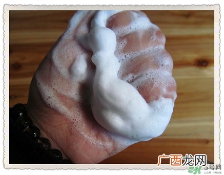 pola黑ba和白ba区别 pola黑ba和白ba不同功效作用
