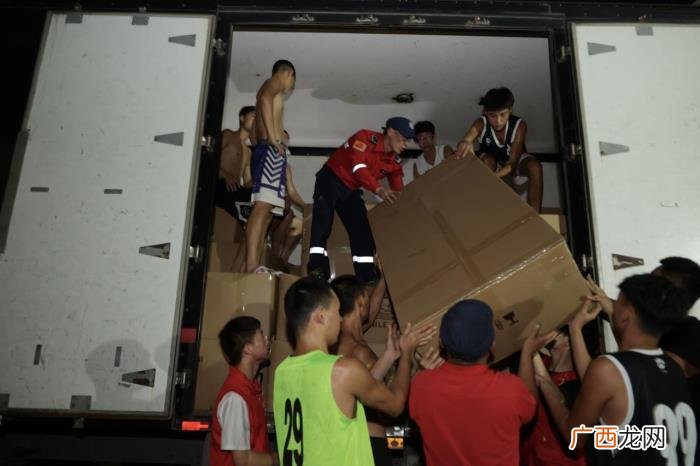 公益救援队，深圳公益救援队在河南已转移近200人