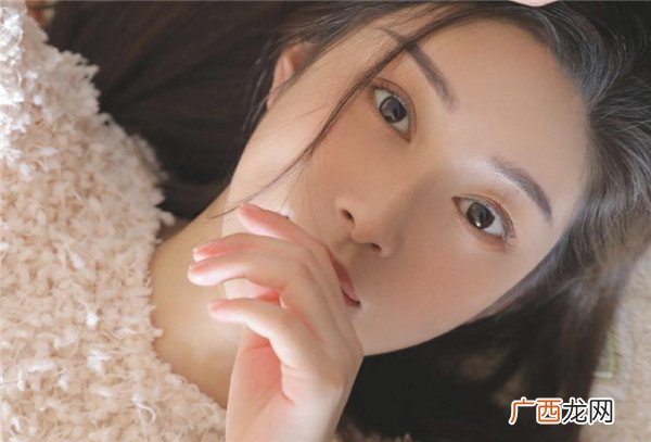 追女生一定要花很多钱吗？