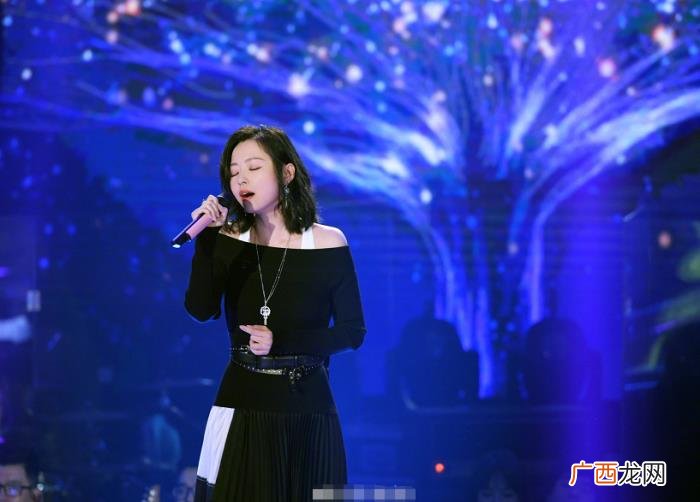 张靓颖超女，张靓颖是不是拥有最多出圈神曲的超女