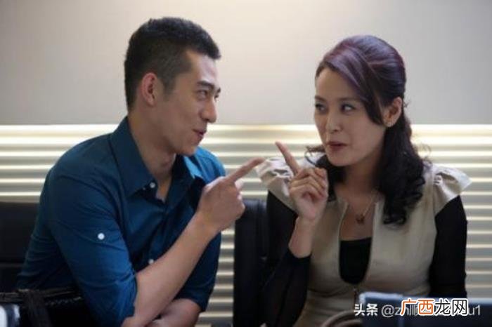 男人吃醋的几种表现 男生暗恋一个人吃醋的表现