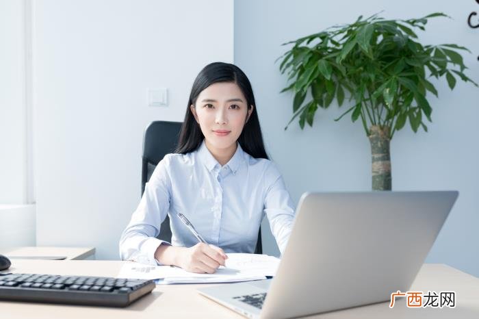 凤凰男爱上家境优渥的独生女 凤凰男会娶什么女人