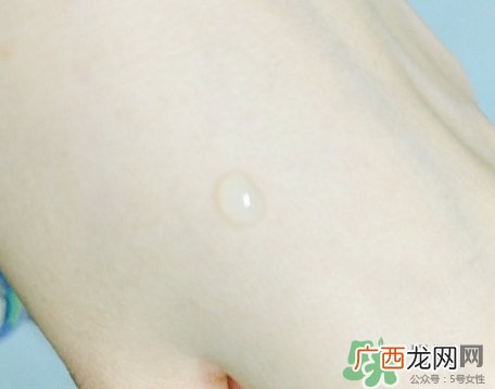 esthe dew伊诗露适合什么年龄？伊诗露适合什么肤质？