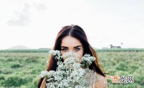 女生有男朋友的表现，其实很容易看出来
