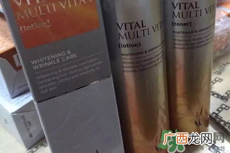 ahc维他命美白水乳怎么样？ahc维他命美白水乳好用吗？
