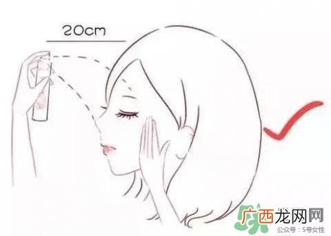 护肤品正确使用手法 别再错误护肤啦