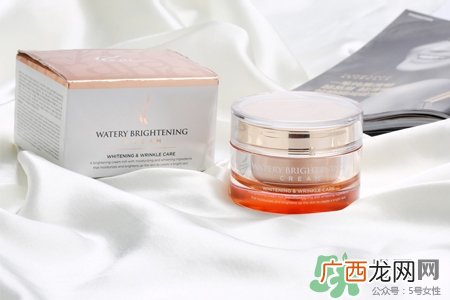 ahc素颜霜多少钱？ahc素颜霜韩国价格