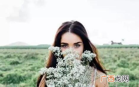 怎么看一个女生好不好追？看外部环境和内在经历