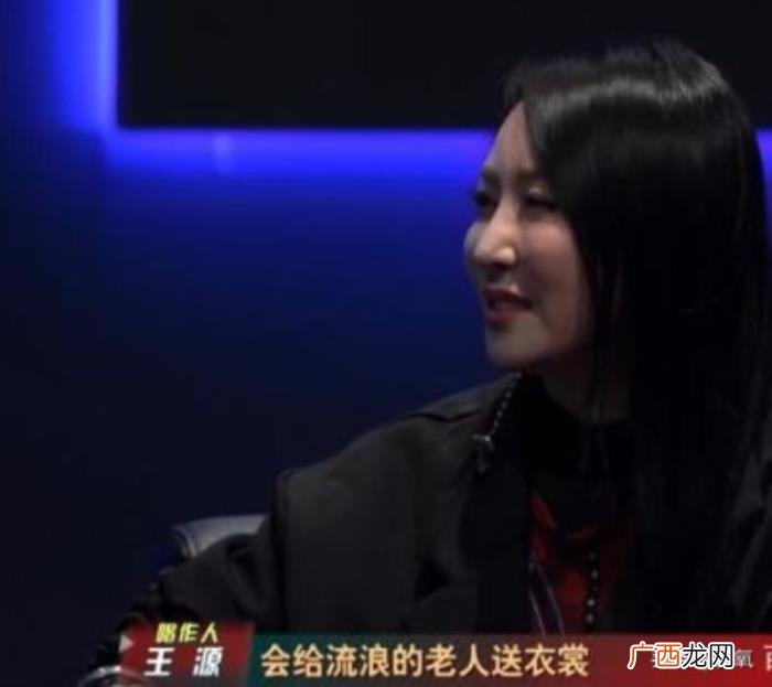 王源暗恋谁，交罚款被拍的王源又被爆暗恋欧阳娜娜