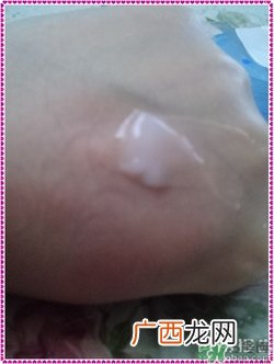 花印爆水面膜怎么用？花印爆水面膜使用方法