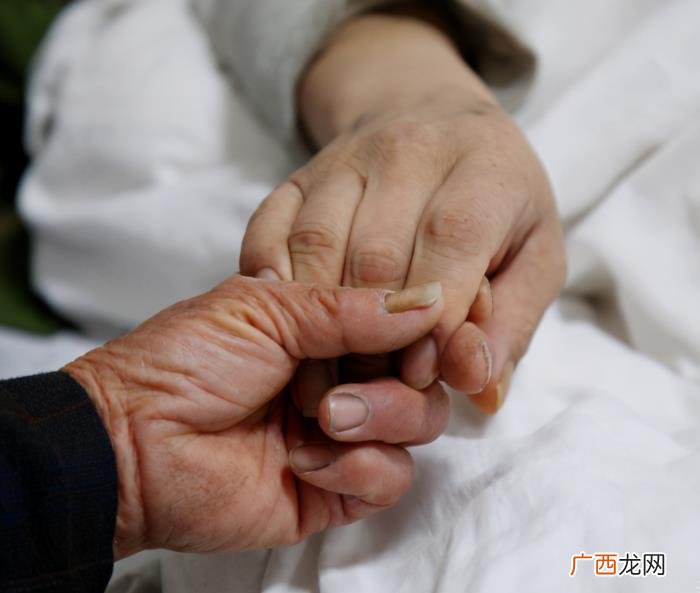 男人是怎么看待前妻的 男人是怎么看待初恋的
