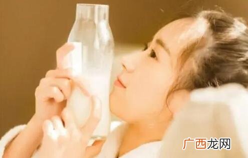 哄女孩子的话甜言蜜语，学会了哄她开心