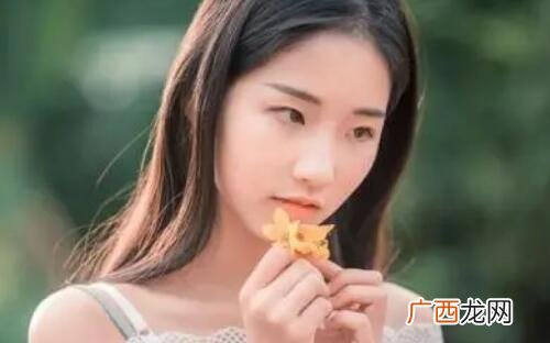 哄女孩子的话甜言蜜语，学会了哄她开心