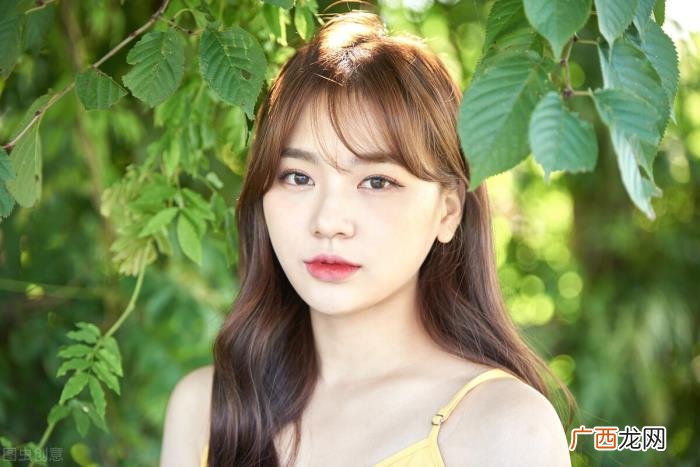 如何在现任面前优雅地谈前任 找前任聊天开头怎么说