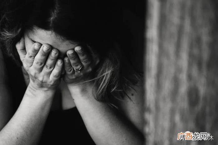 送给一直无法走出失恋的你 失恋了感觉生无可恋怎么办