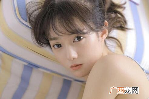 喜欢删朋友圈的人性格如何？喜欢的女生爱删朋友圈