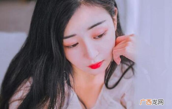 给女生表白失败后的聊天技巧 表白失败后的处理方法