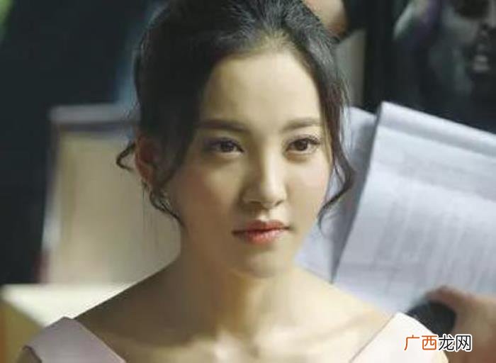 邓伦徐晓璐，邓伦前女友徐晓璐、白子卉、周楚楚、金晨