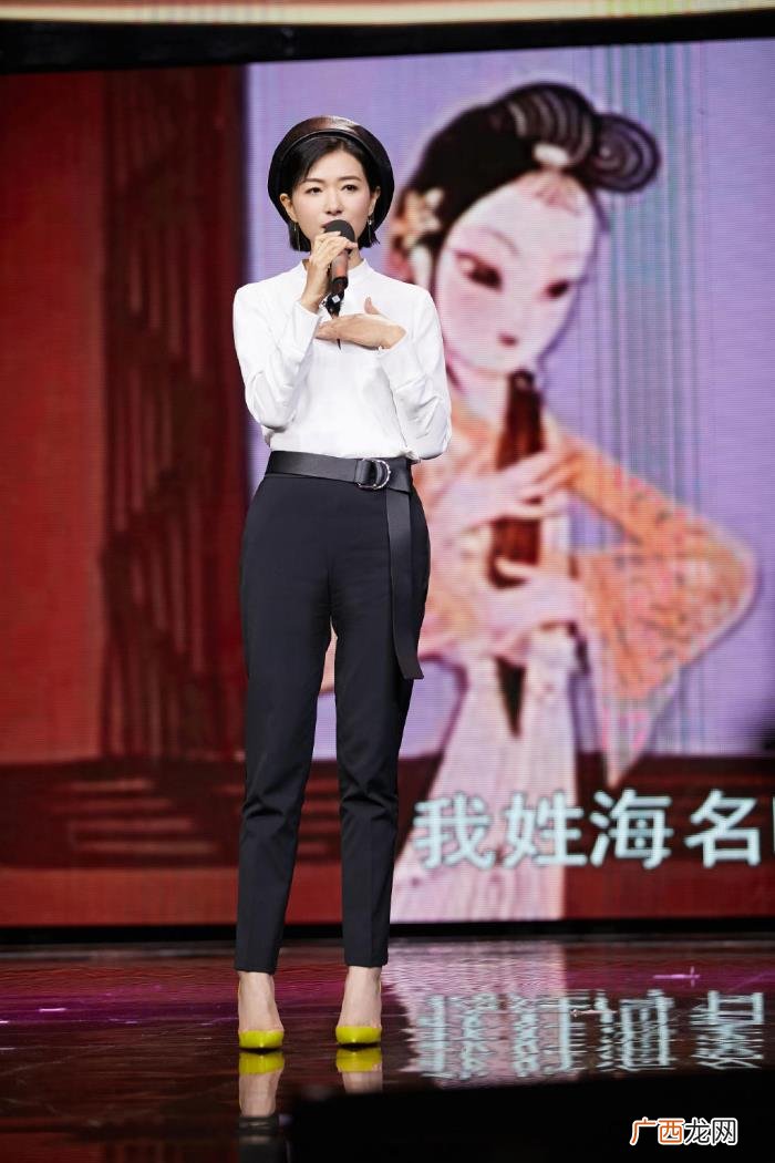 万茜太美了，37岁万茜的波波头短发和私服照太美了
