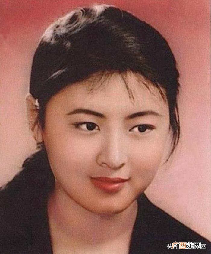 杨丽坤的美，老照片重温陈晓旭、杨丽坤的昔日风采