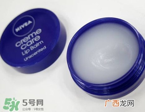 妮维雅小蓝罐唇膏真假 妮维雅小蓝罐唇膏真假鉴别