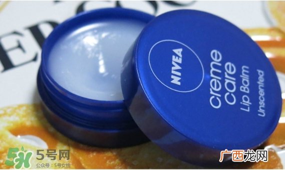 妮维雅小蓝罐唇膏真假 妮维雅小蓝罐唇膏真假鉴别