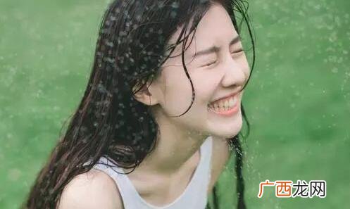 笑点低的女生性格分析，怎么追笑点低的女生