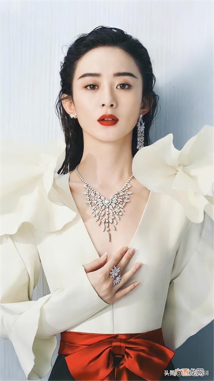 赵丽颖逆袭，资本女王赵丽颖的逆袭之路和背后相助的贵人